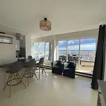 Ascot Vue Panoramique Aiguillon T2 Bis Avec Pk 아파트 *