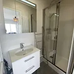 Ascot Vue Panoramique Aiguillon T2 Bis Avec Pk 아파트 *
